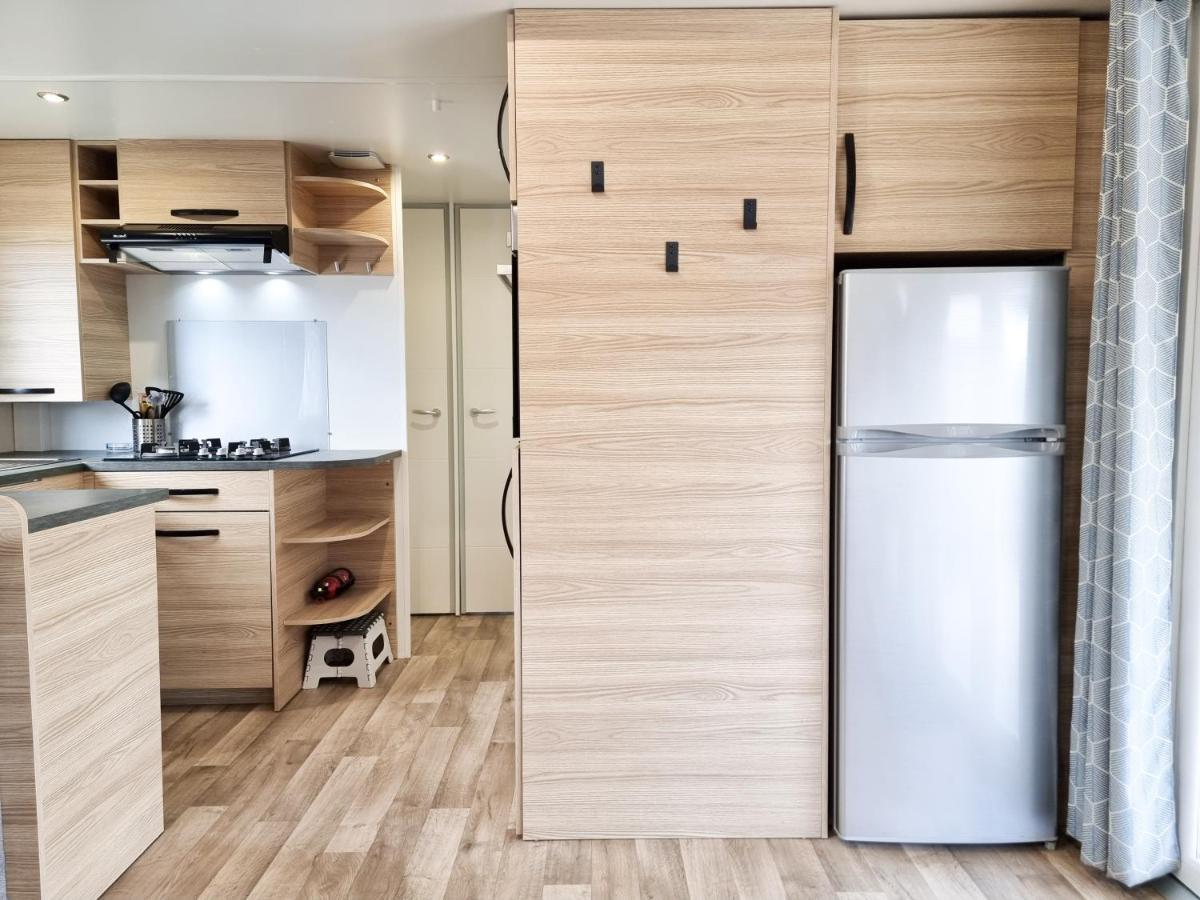 Prachtig Chalet Ok50 D12 Op Familiecamping Oostkapelle Dış mekan fotoğraf