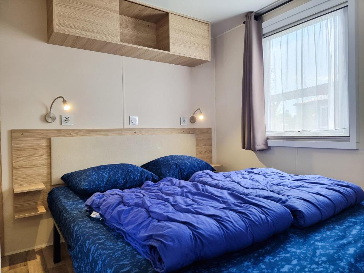 Prachtig Chalet Ok50 D12 Op Familiecamping Oostkapelle Dış mekan fotoğraf