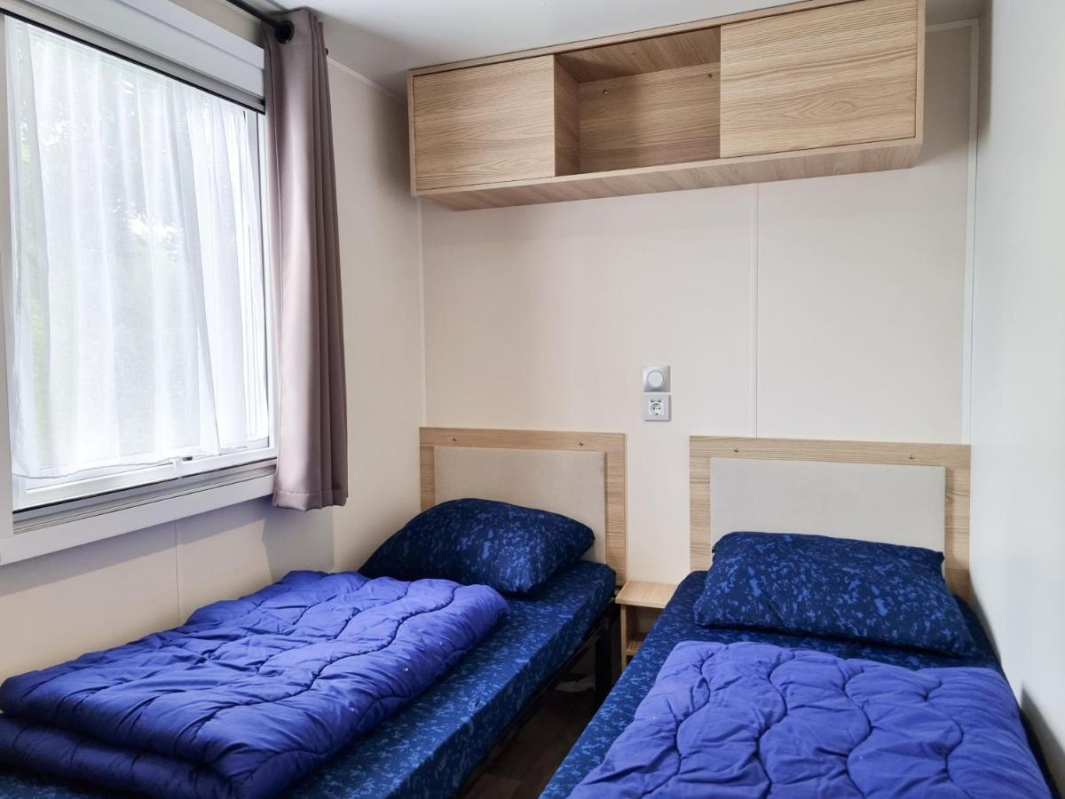 Prachtig Chalet Ok50 D12 Op Familiecamping Oostkapelle Dış mekan fotoğraf